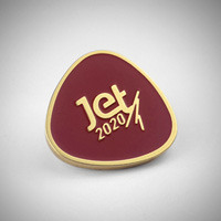 Значок с логотипом JET 2020 из латуни с эмалью по Pantone